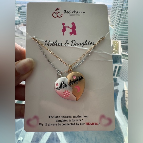 2pcs Sun & Moon Matching Heart-shaped Pendant Necklace Set - Picture 4 of 4